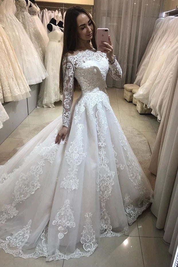 Gorgeous Lace Applique Wedding Dress Boat Neck Long Sleeve Chapel