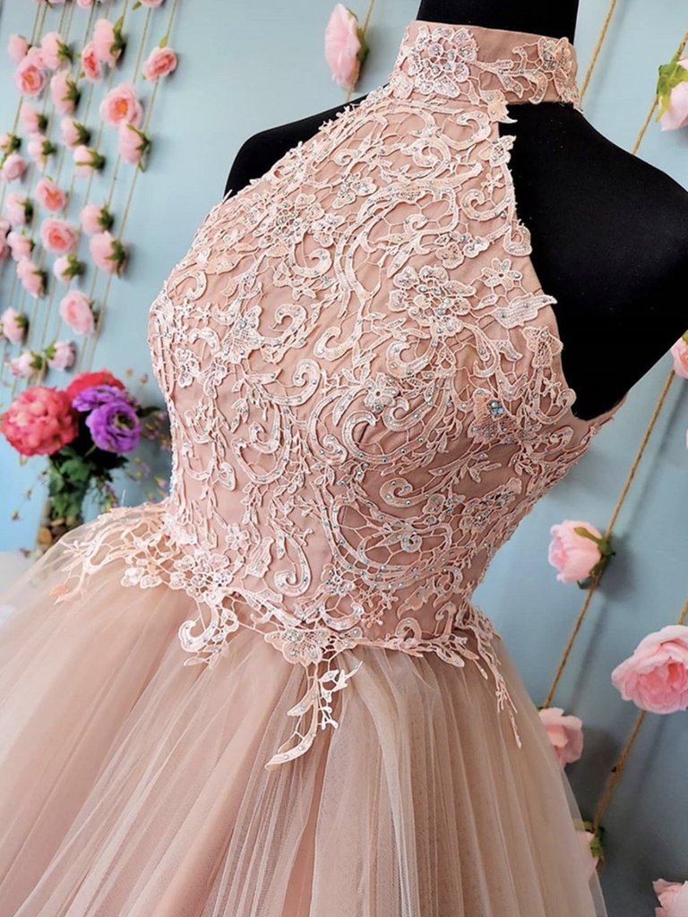 Lace top outlet prom dresses