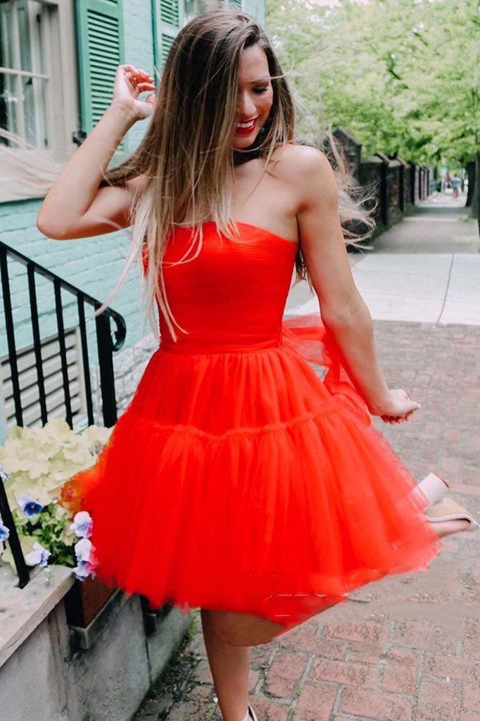Short red store tulle dress