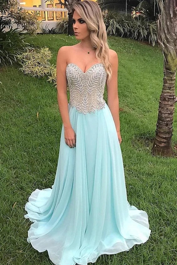Prom dresses for online 16 year olds