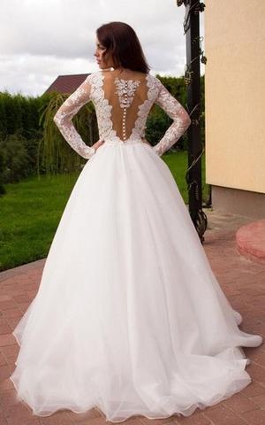 Tui wedding dress box discount