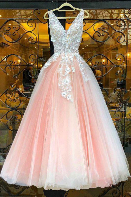 Beautiful Blush Pink V Neck Prom Dress Lace Appliques Tulle Floor Length Evening Gowns OKX60