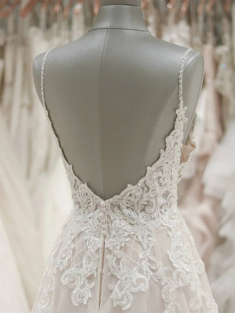 Stunning A-line Spaghetti Straps Lace Appliques Backless Wedding Dress OKU91
