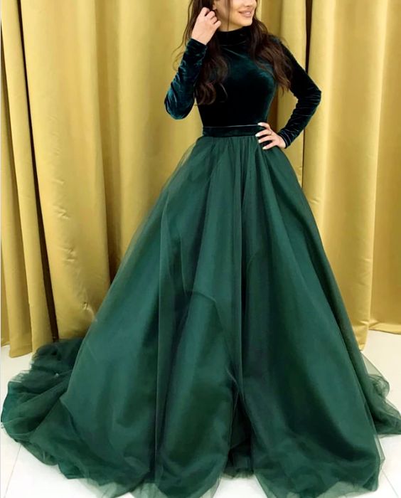Dark green long best sale sleeve prom dress