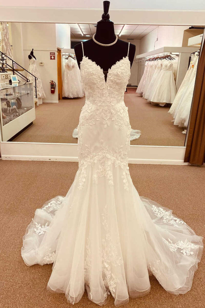 Off White Appliques Spaghetti Strap Backless Mermaid Long Wedding Dress OK1613