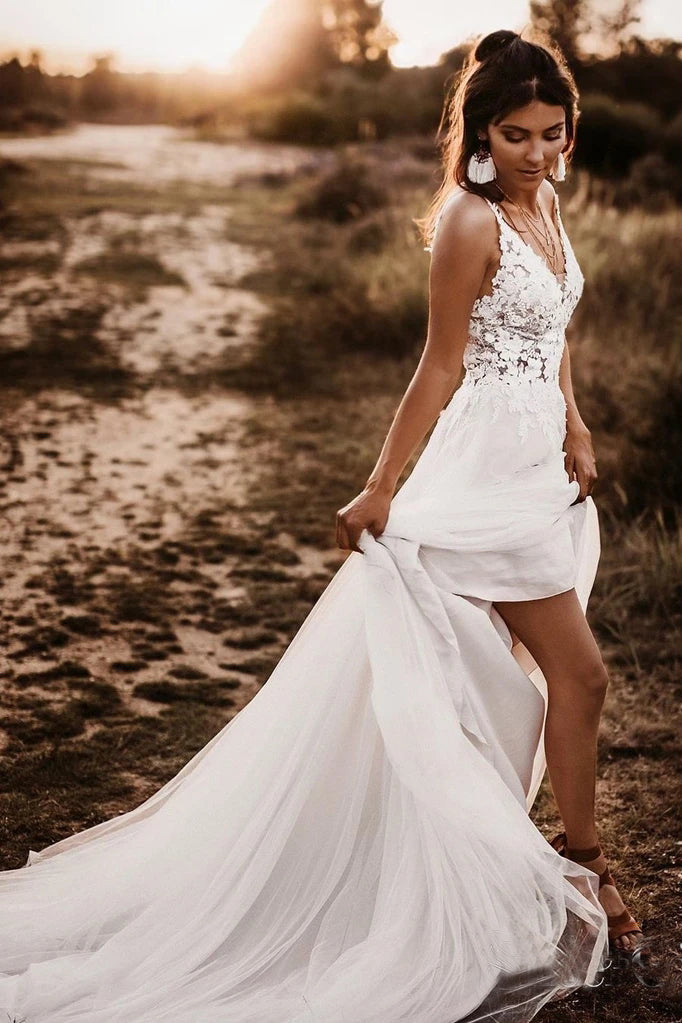 Charming Lace Bodice V Neck Spaghetti Straps Bridal Dress White Backless A-line Wedding Dress OKU76