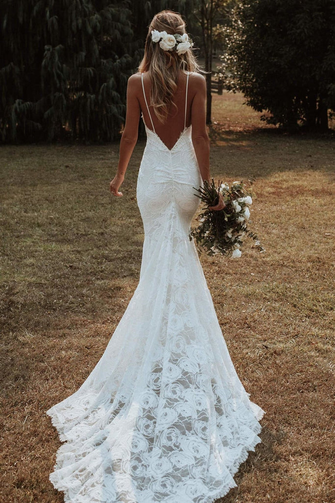 BETH F260 | Wilderly Sale Wedding Dress. UK8 - Romantique Bridal