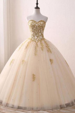 Sweetheart Tulle Long Ball Gown Prom Dress With Appliques OKH19